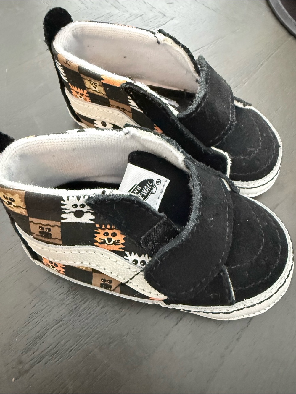 Baby VANS size 4- NWOT / never worn!!!!